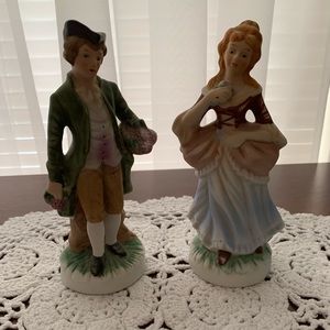 Vintage FBIA Figurines